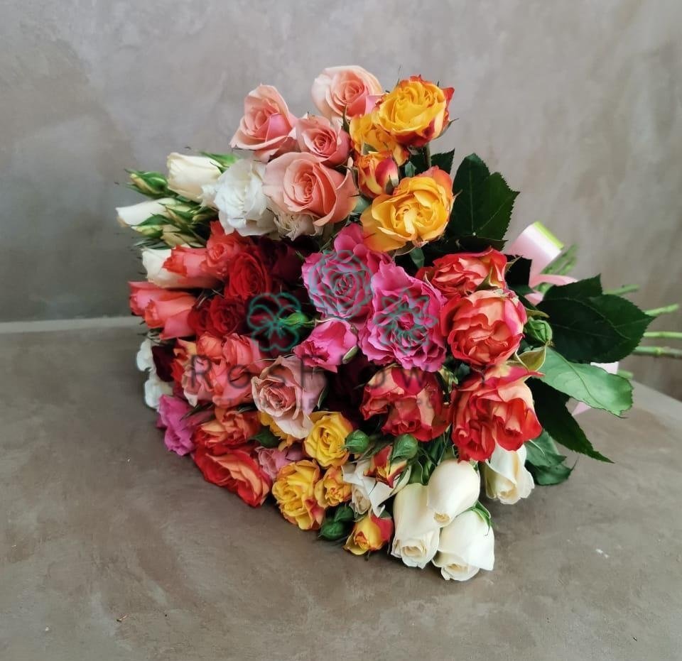 Букет цветов из: Розы в Луге