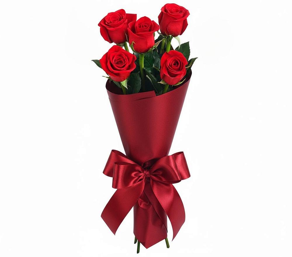 Букет 5 Красных роз Эдлесс Лав в Луге