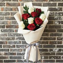 Букет цветов из:  Розы #REPLACE_PRED# Луге