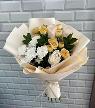 Букет цветов из:  Розы и Хризантемы в Луге