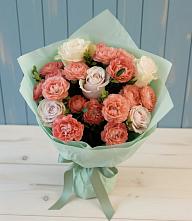 Букет цветов из:  Розы в Луге