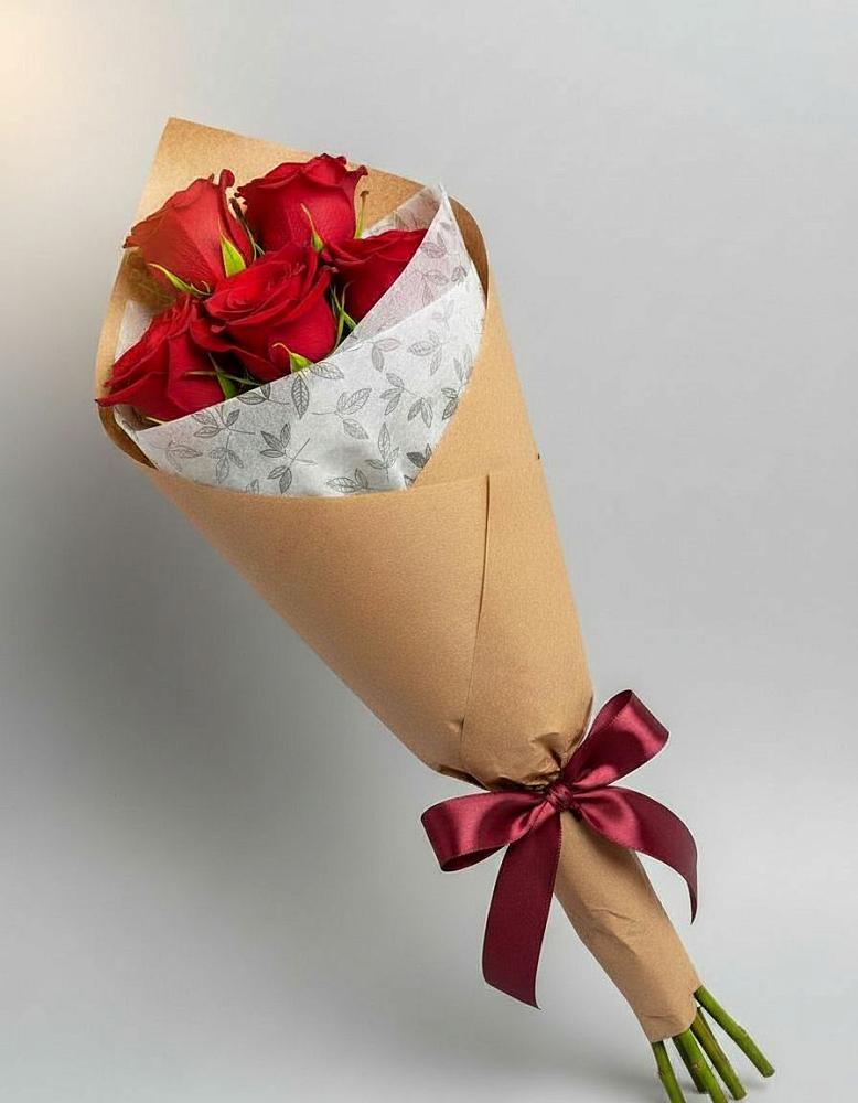 Букет цветов из: Розы в Луге