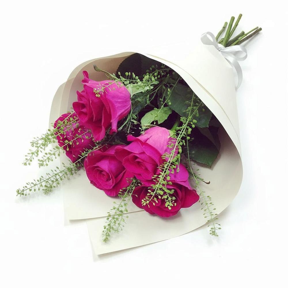 Букет цветов из: Розы в Луге