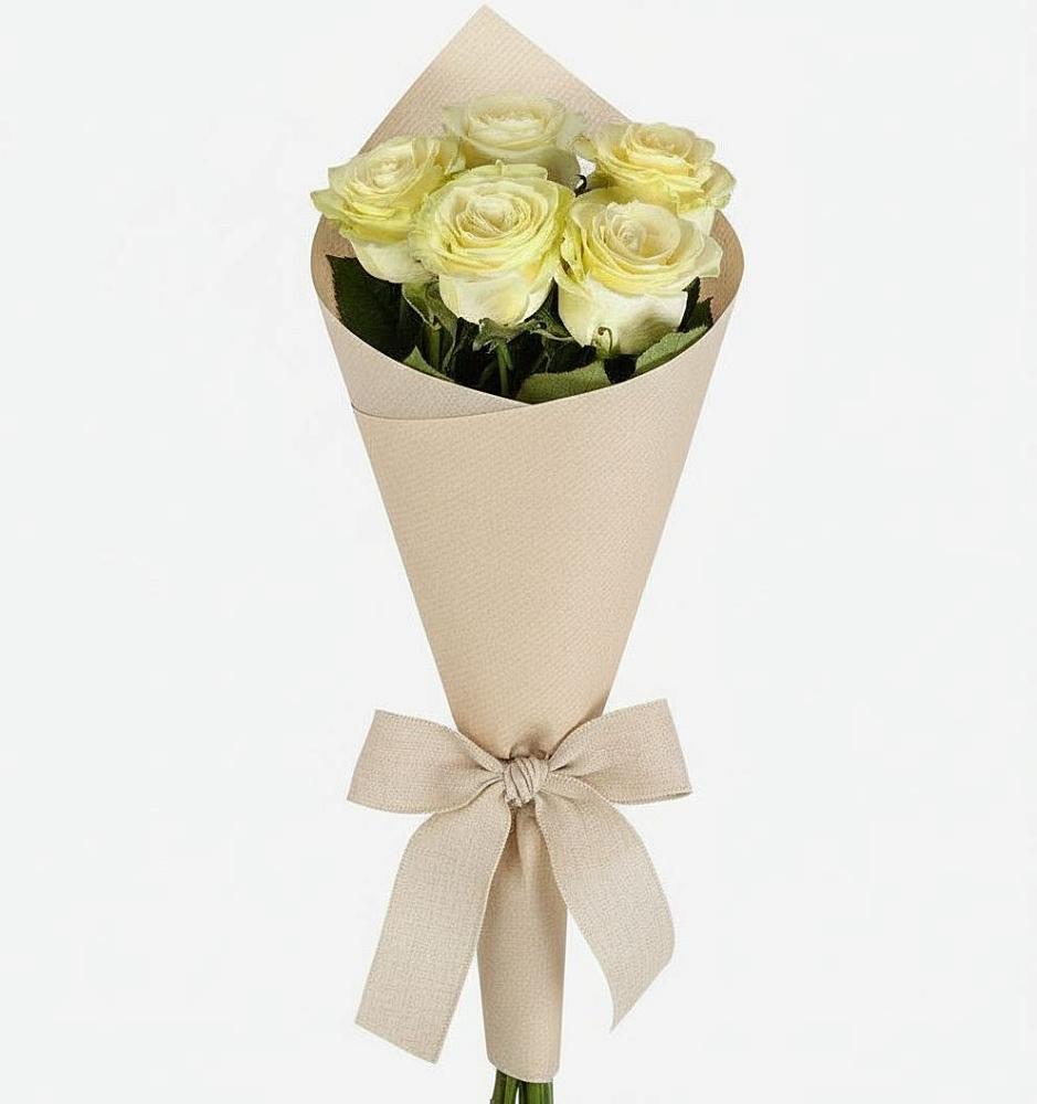 Букет цветов из: Розы в Луге