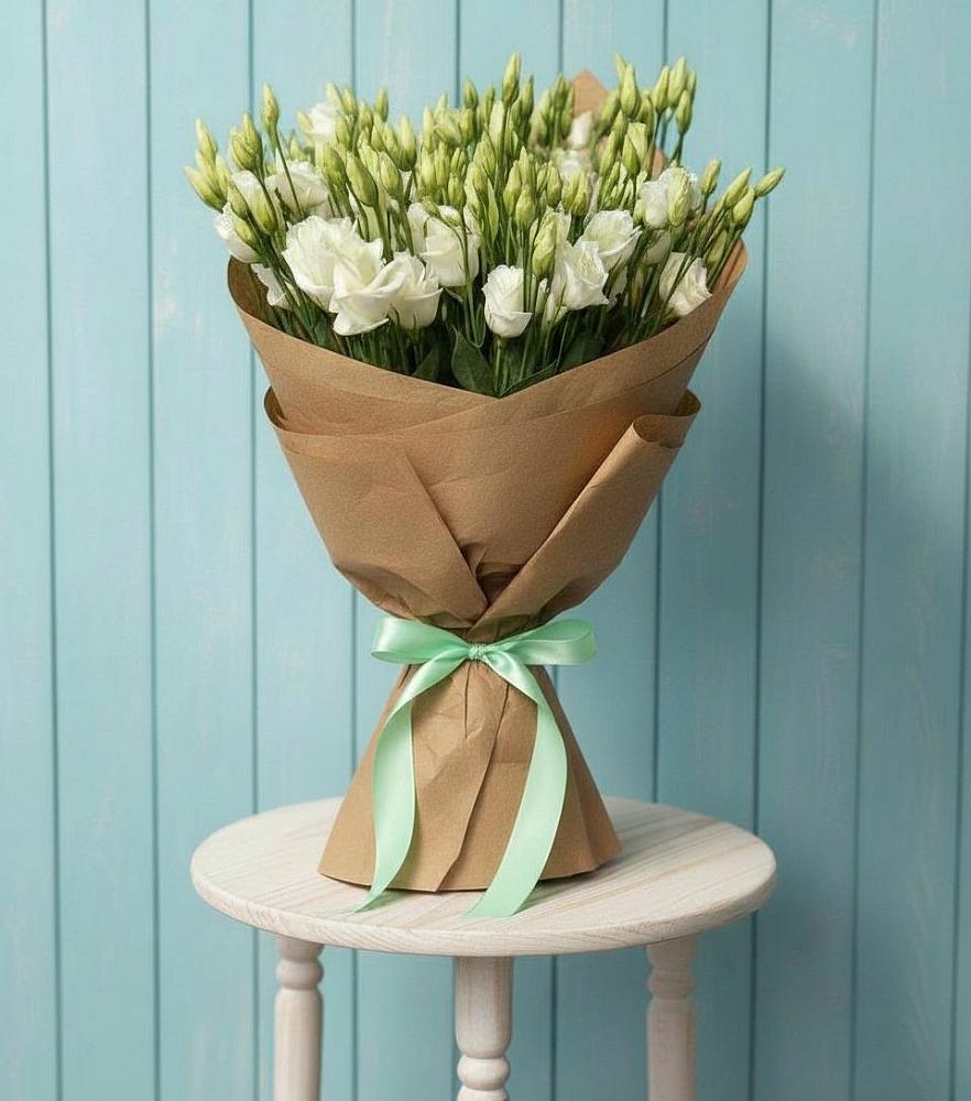 Букет цветов из: Лизиантусы в Луге