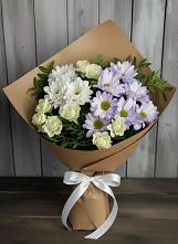 Букет цветов из:  Хризантемы и Розы в Луге