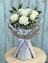 Букет цветов из:  Розы в Луге