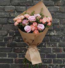 Букет цветов из:  Розы в Луге