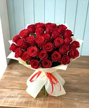 Букет 29 Красных роз в Луге