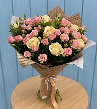 Букет цветов из:  Розы в Луге