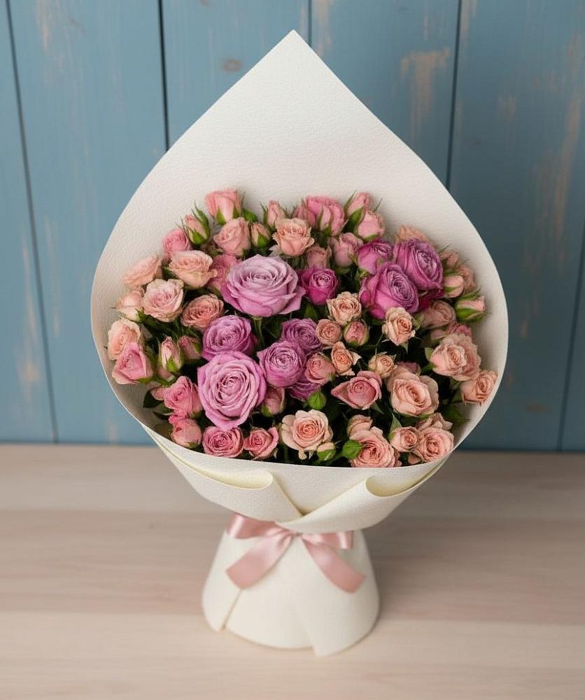 Букет цветов из: Розы в Луге