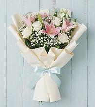 Букет цветов из:  Лилии в Луге